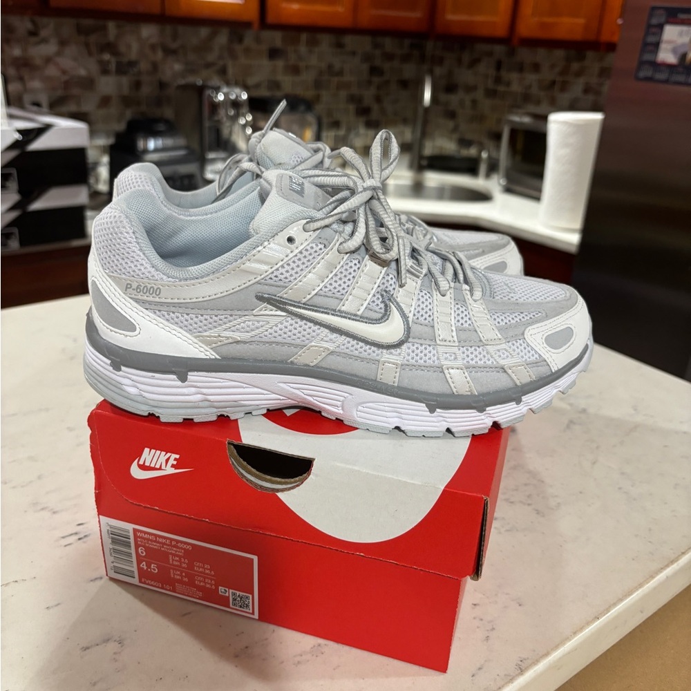 Nike Womens P-6000 Summit White Pure Platinum Running Shoe Wolf Grey FV6603-101 - Picture 8 of 12